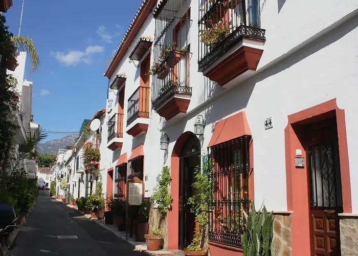Marbella Hostels
